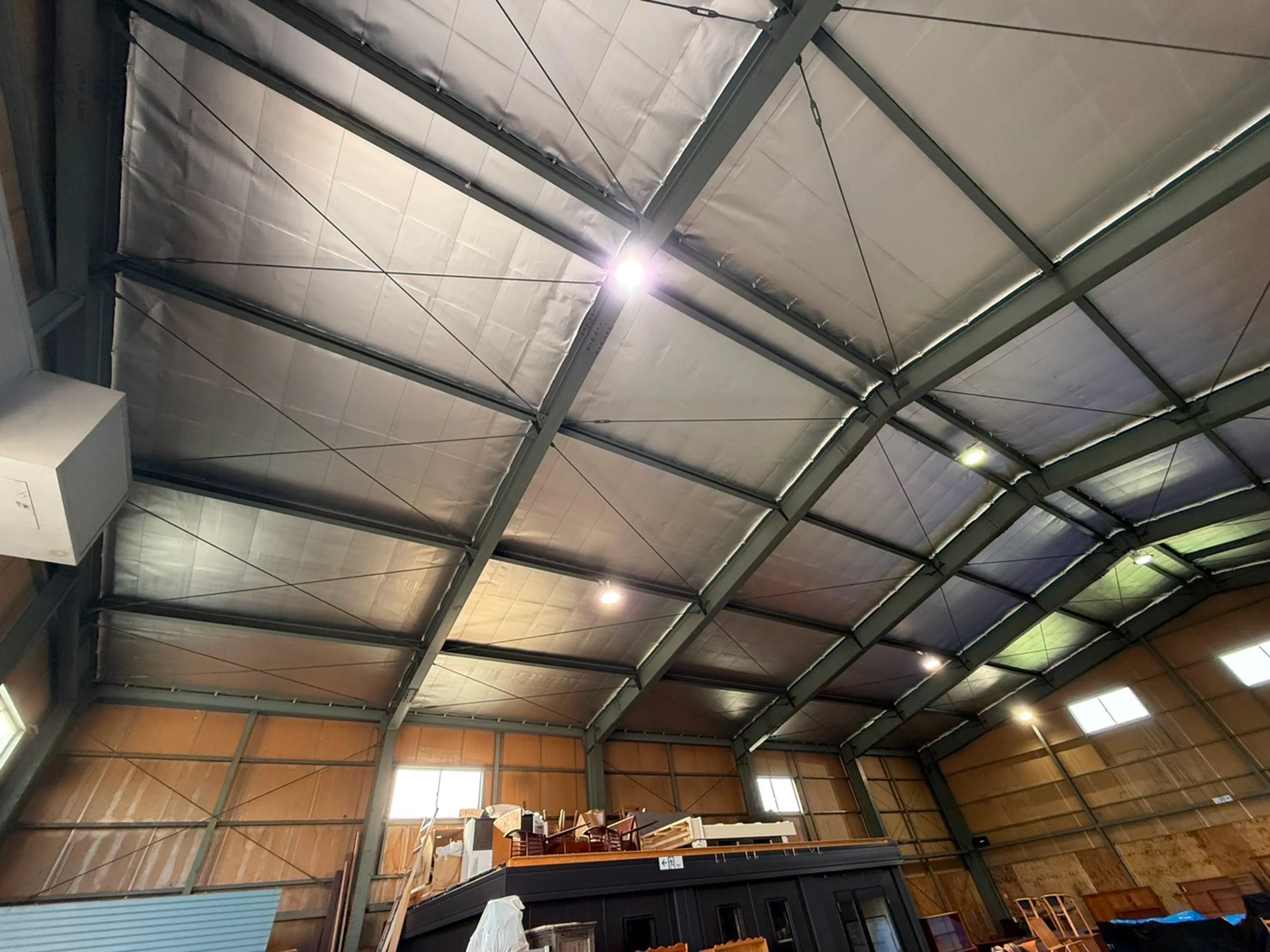 遮熱工事の施工写真2